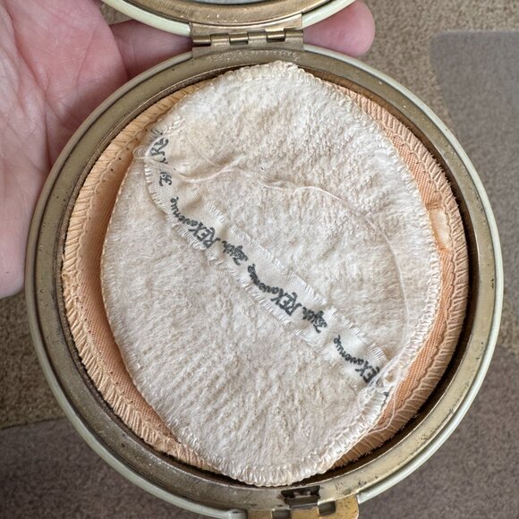 Vintage Compact - Picture 5 of 8